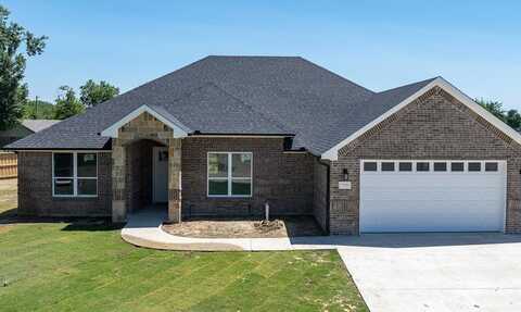 719 Cobblestone Cir, Mabank, TX 75147