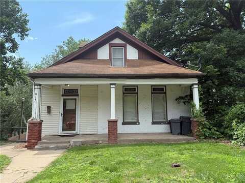 1014 S 12th Street, Saint Joseph, MO 64503