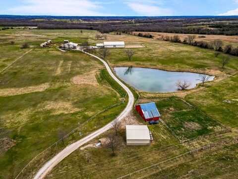 37595 Hedge Lane, Paola, KS 66071