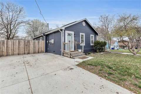 317 N Blake Street, Olathe, KS 66061