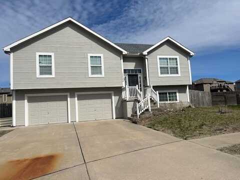 12204 E 214th Terrace, Peculiar, MO 64078