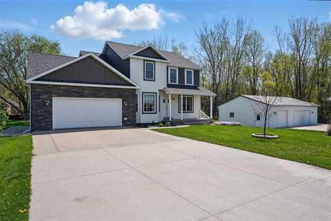 3050 Timber Creek Cir, Riverside, IA 52327