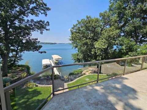 2109 Brown's Bay Avenue, West Okoboji, IA 51351