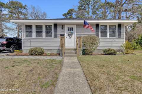 104 Banks Street, Jacksonville, NC 28540