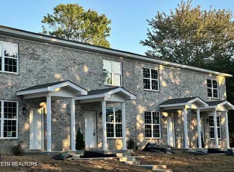 481 Broome Rd, Knoxville, TN 37909