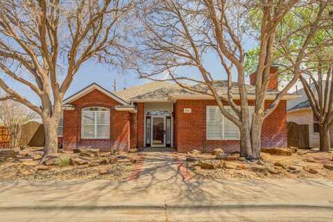 6901 Freeport Avenue, Lubbock, TX 79424