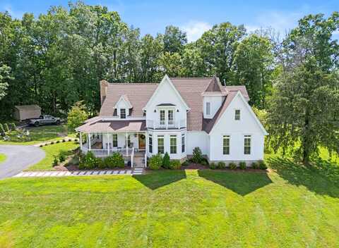 1055 Maple Grove School Road, London, KY 40744
