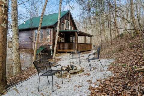 225 Platinum Drive, Slade, KY 40376