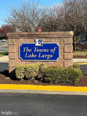 9018 LAKE LARGO DR, UPPER MARLBORO, MD 20774