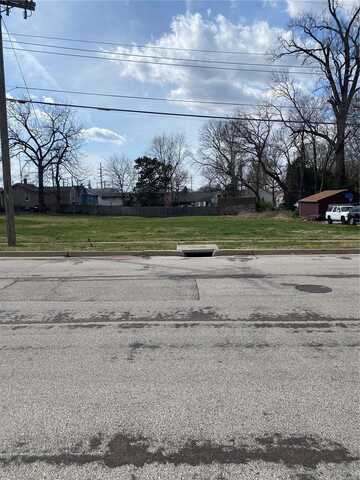 3315 Eminence Boulevard, Saint Louis, MO 63114