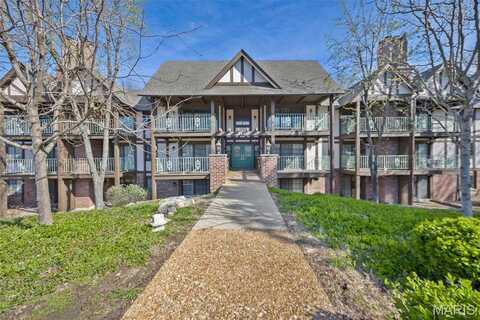 1420 Heritage Landing, Saint Charles, MO 63303