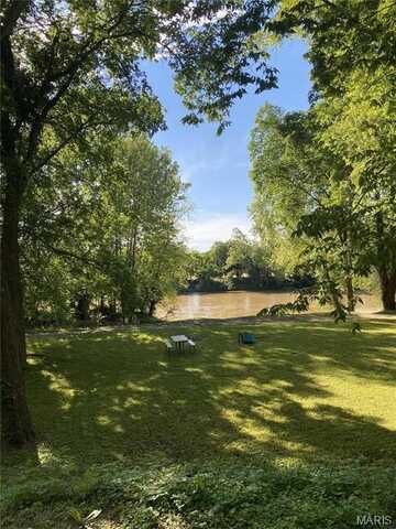 664 Woodward Avenue, Robertsville, MO 63072
