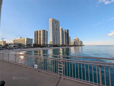 201 178th Dr, Sunny Isles Beach, FL 33160