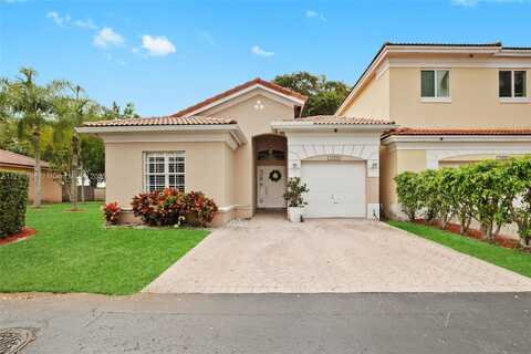 16328 SW 103rd Ter, Miami, FL 33196