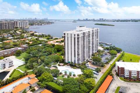 4000 Towerside Ter, Miami, FL 33138