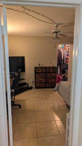 1824 Monroe St, Hollywood, FL 33020