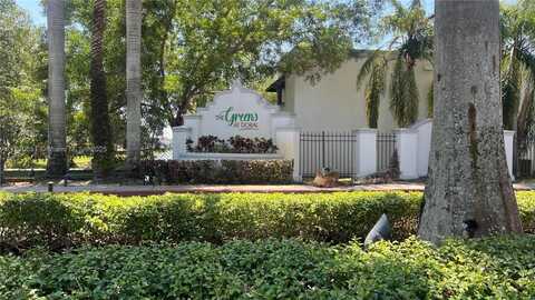 9759 NW 49th Ter, Doral, FL 33178