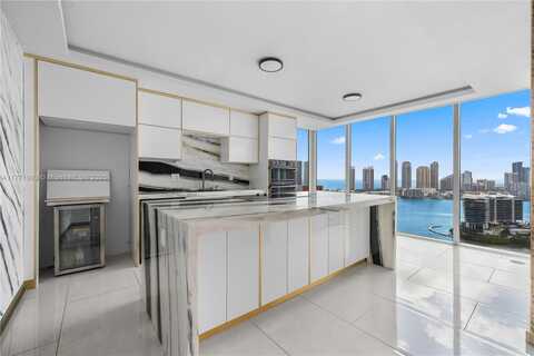 3370 Hidden Bay Dr, Aventura, FL 33180