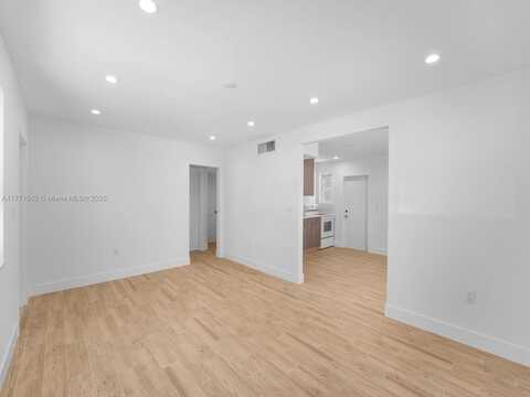236 NW 41st Ave, Miami, FL 33126