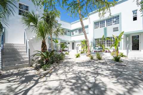 2416 Flamingo Dr, Miami Beach, FL 33140