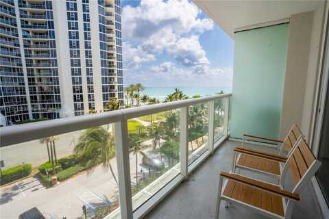 19201 Collins Ave, Sunny Isles Beach, FL 33160