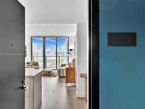 121 NE 34th St, Miami, FL 33137