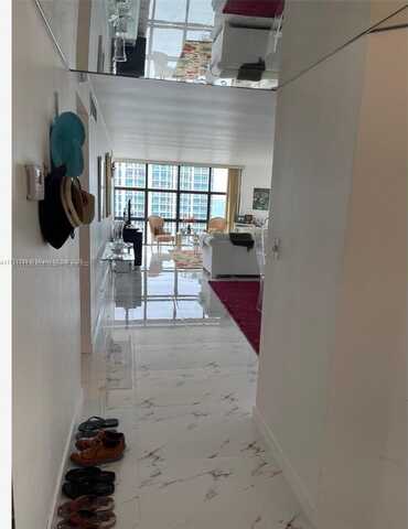 6423 Collins Ave, Miami Beach, FL 33141