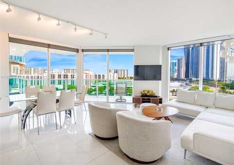 200 Sunny Isles Blvd, Sunny Isles Beach, FL 33160