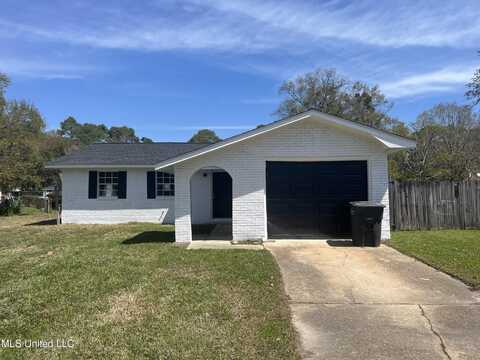 2212 Shadowwood Circle, Gautier, MS 39553