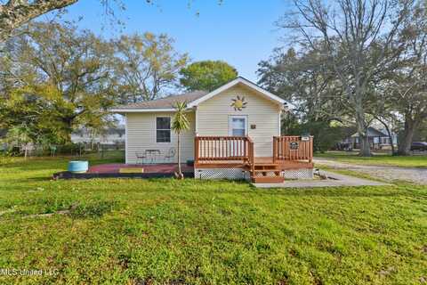 36 E Railroad Street, Gulfport, MS 39507