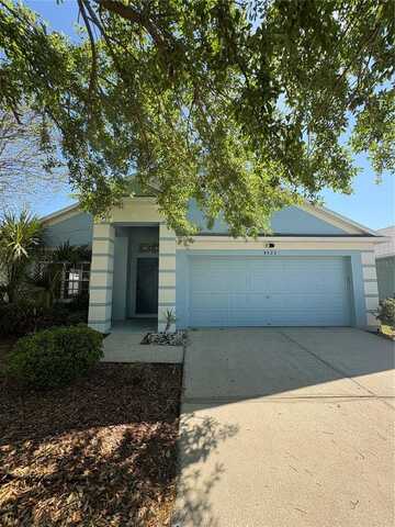 8523 CANTERBURY LAKE BOULEVARD, TAMPA, FL 33619