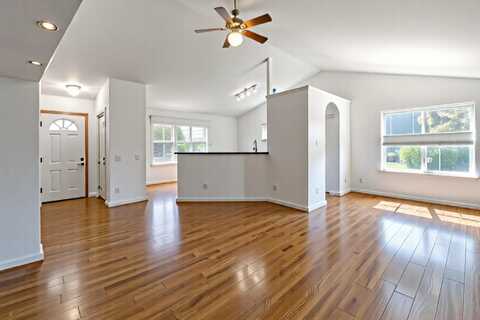 21344 Pelican Drive, Bend, OR 97701