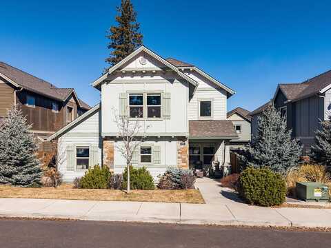 61528 SE Lorenzo Drive, Bend, OR 97702