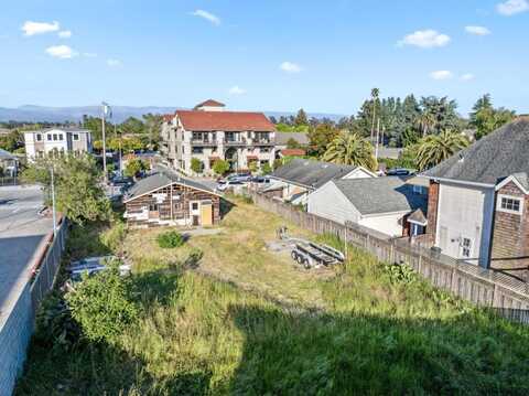 719 Darwin ST, SANTA CRUZ, CA 95062