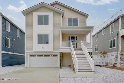 113 Cedar Berry Lane, Toms River, NJ 08753