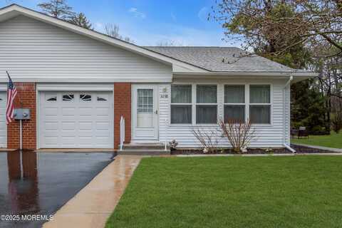609 B Willow Court, Whiting, NJ 08759
