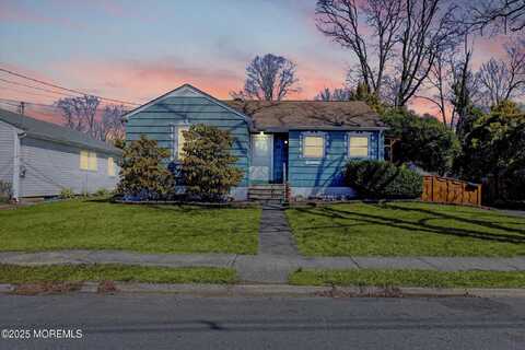 25 Ellis Street, Freehold, NJ 07728