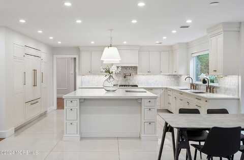 1613 Otter Drive, Toms River, NJ 08755