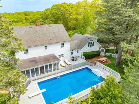 110 Sleepy Hollow Lane, Southold, NY 11971