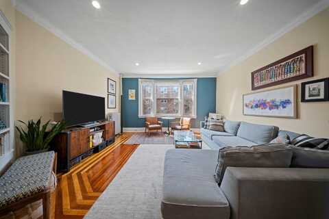 33-21 82nd Street, Jackson Heights, NY 11372