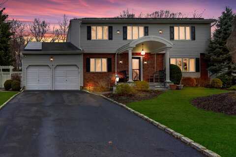 7 Hilltop Drive, Mount Sinai, NY 11766