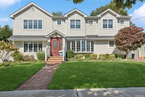 1707 Carroll Avenue, Merrick, NY 11566