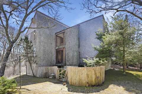25 Fulling Mill Road, Chilmark, MA 02535