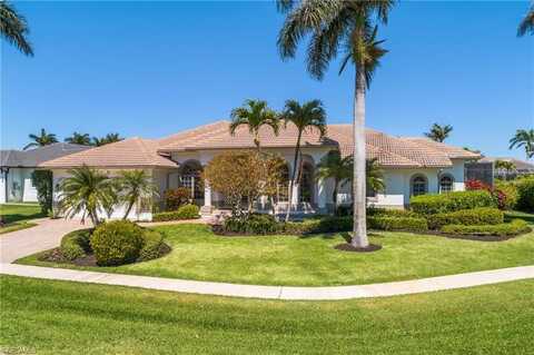 9 Acorn, MARCO ISLAND, FL 34145