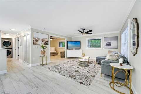 1375 Chesapeake, NAPLES, FL 34102