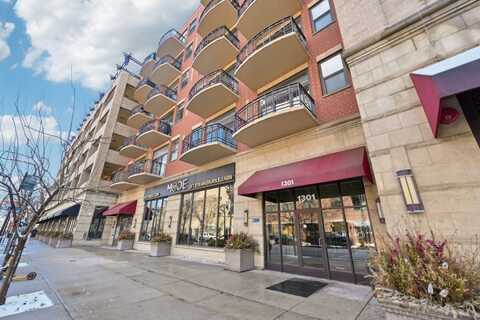 1301 W Madison Street, Chicago, IL 60607