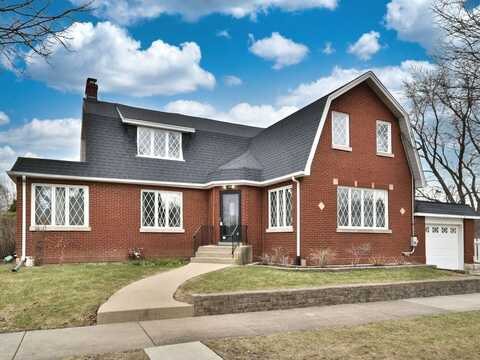 421 S Berkley Avenue, Elmhurst, IL 60126