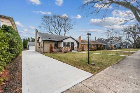 1623 S Greenwood Avenue, Park Ridge, IL 60068
