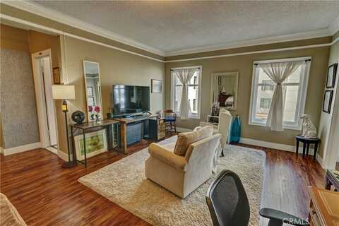 140 Linden Avenue, Long Beach, CA 90802