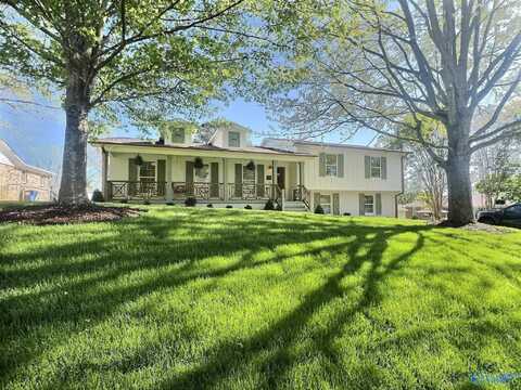 213 Winthrop Drive, Huntsville, AL 35801